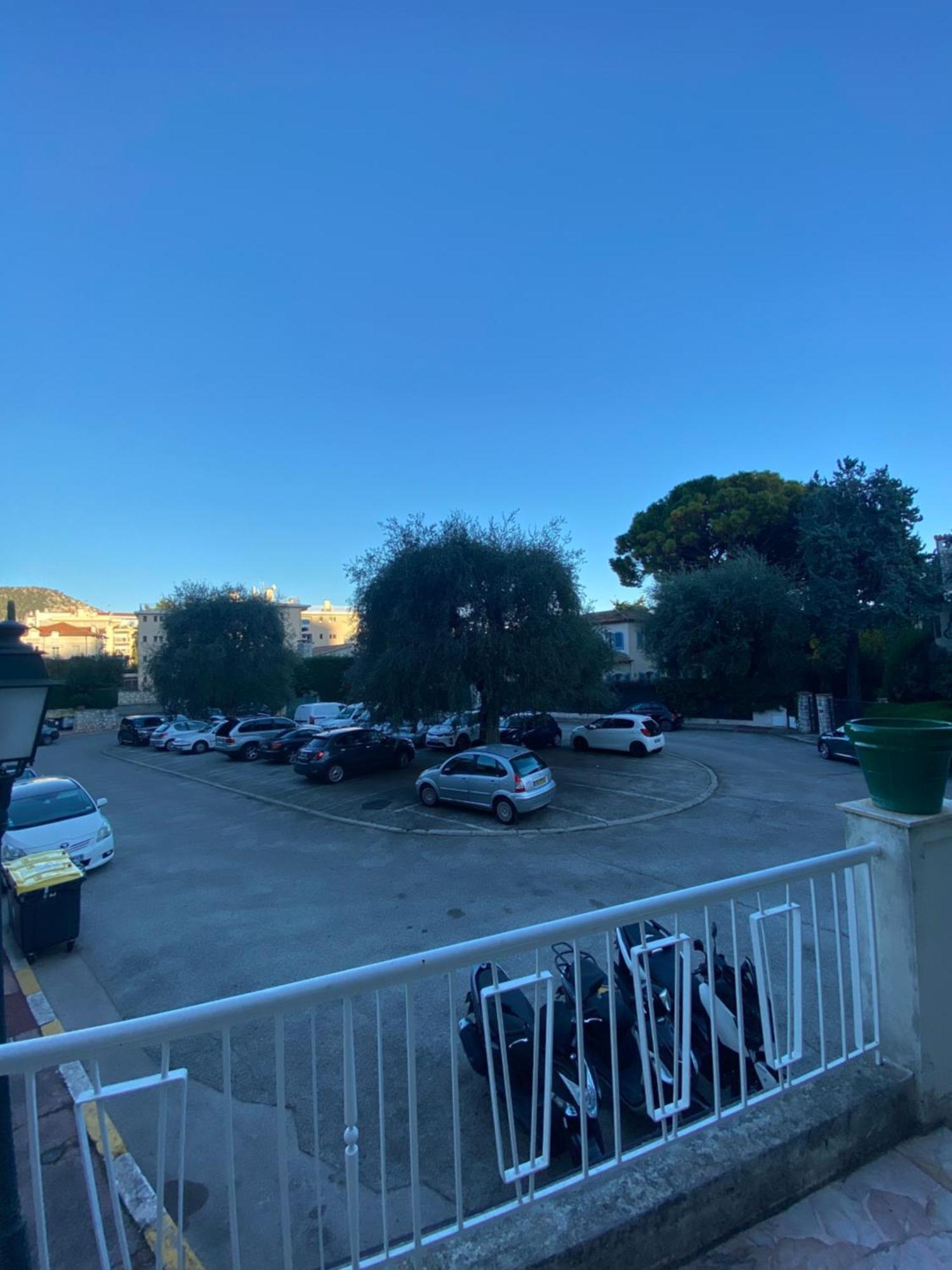Studio Calme A Deux Pas De La Mer Avec Jardin Et Parking Prive Beaulieu-sur-Mer Exterior photo